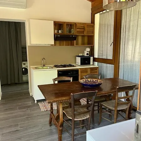 Apartamento Garda 33 *