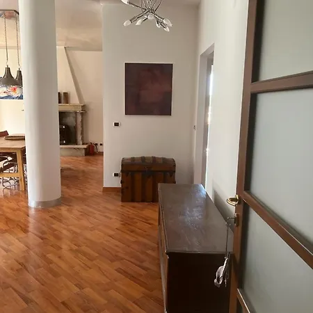 Apartamento Garda 33 *